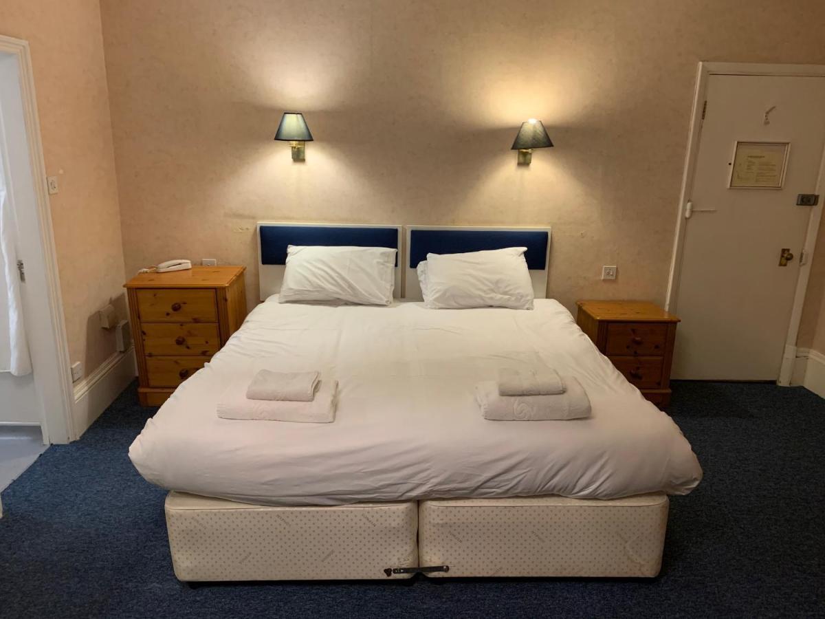 Yelf'S Hotel Ryde  Zimmer foto