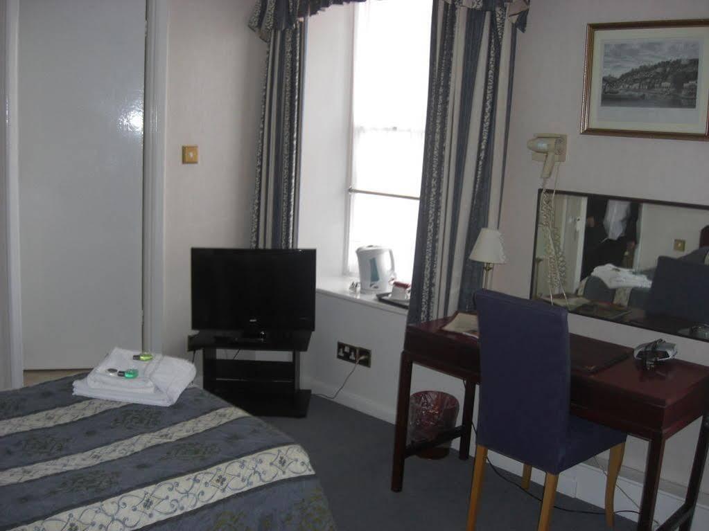 Yelf'S Hotel Ryde  Exterior foto