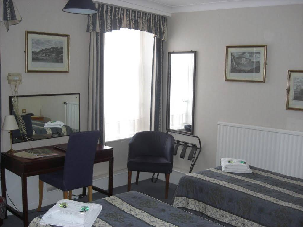 Yelf'S Hotel Ryde  Exterior foto